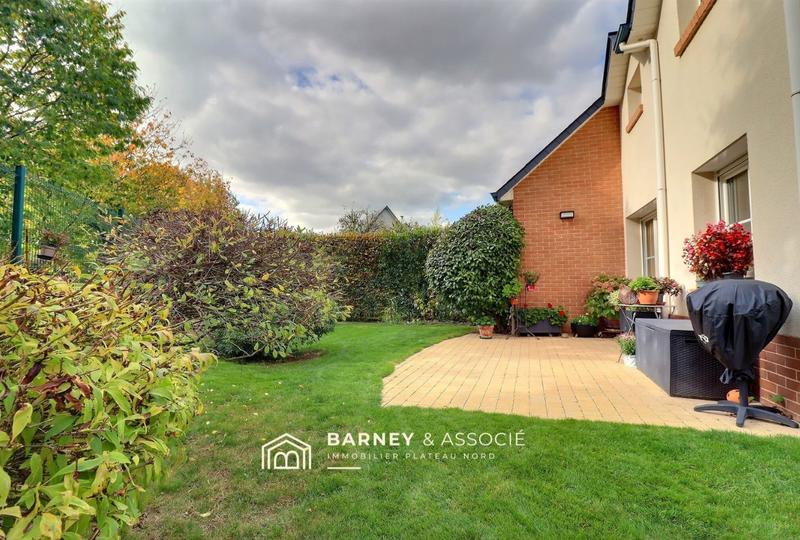 Maison - 102 m² - 5 pièces