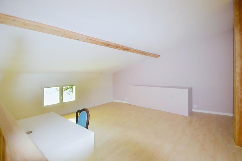 Maison - 206 m² - 6 pièces