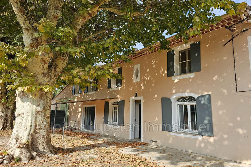 Mas - 200 m² - 6 pièces