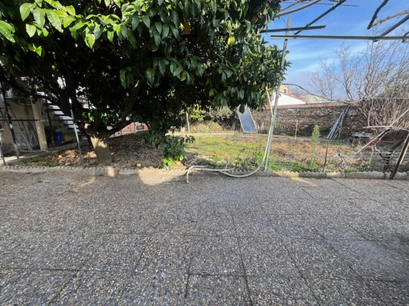 Maison - 230 m² - 6 pièces