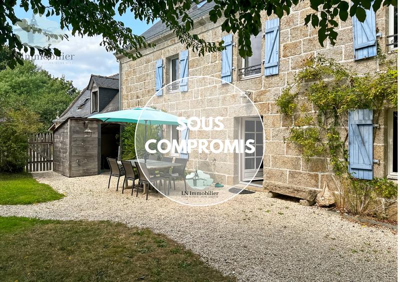 Maison - 211 m² - 15 pièces