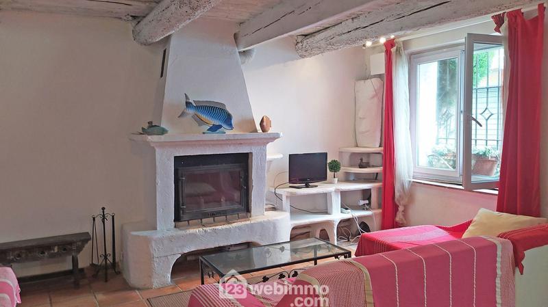 Maison de village - 80 m² - 4 pièces