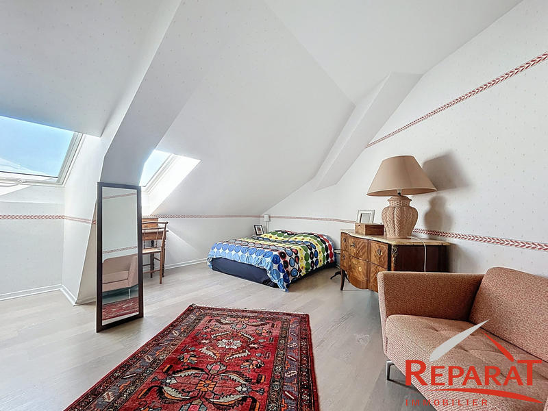 Maison contemporaine - 280 m² - 7 pièces