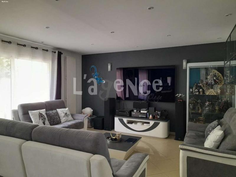 Maison - 136 m² - 6 pièces