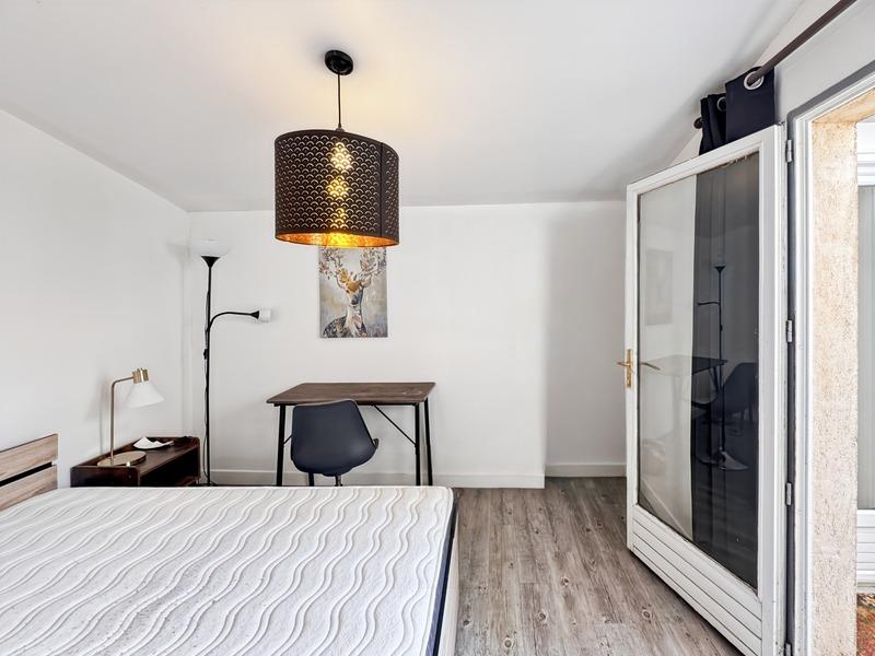 Appartement - 15 m² - 1 pièce