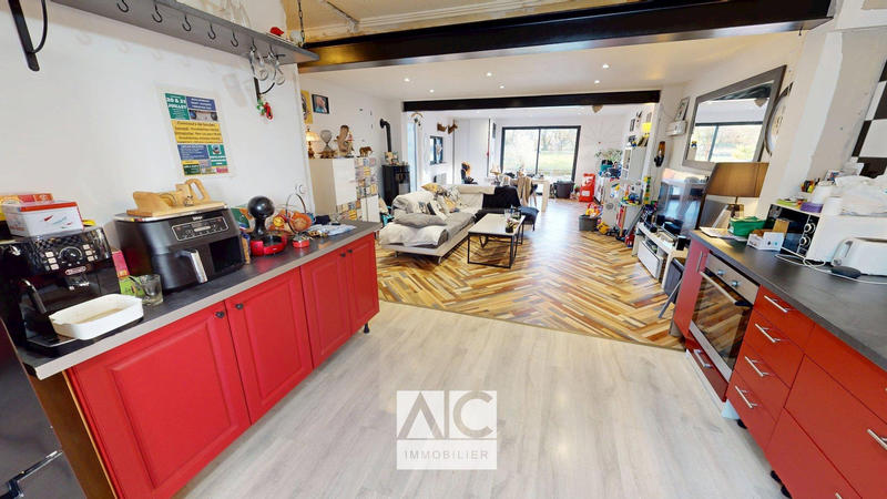 Maison - 114 m² - 6 pièces