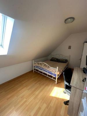 Pavillon - 114 m² - 7 pièces