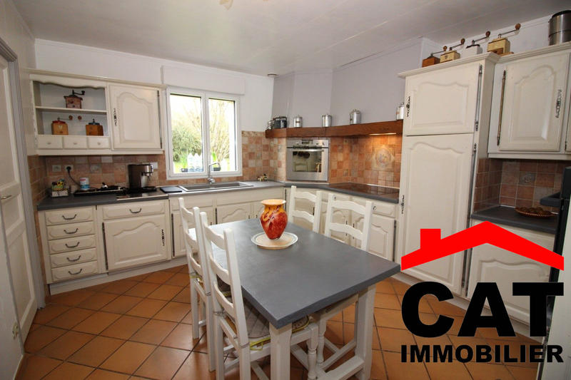 Maison - 191 m² - 8 pièces