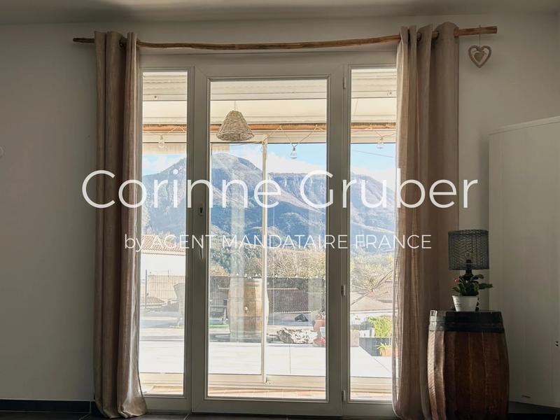 Maison - 114 m² - 5 pièces