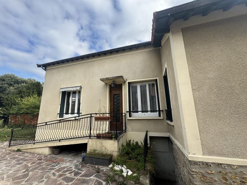 Maison - 70 m² - 4 pièces