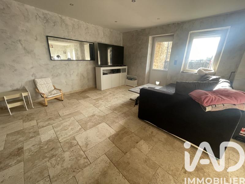 Maison - 225 m² - 5 pièces