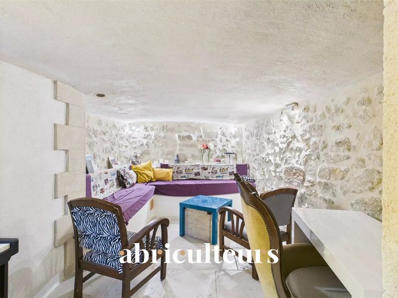 Maison de village - 94 m² - 5 pièces