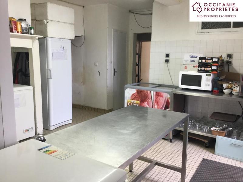 Propriété - 600 m² - 14 pièces