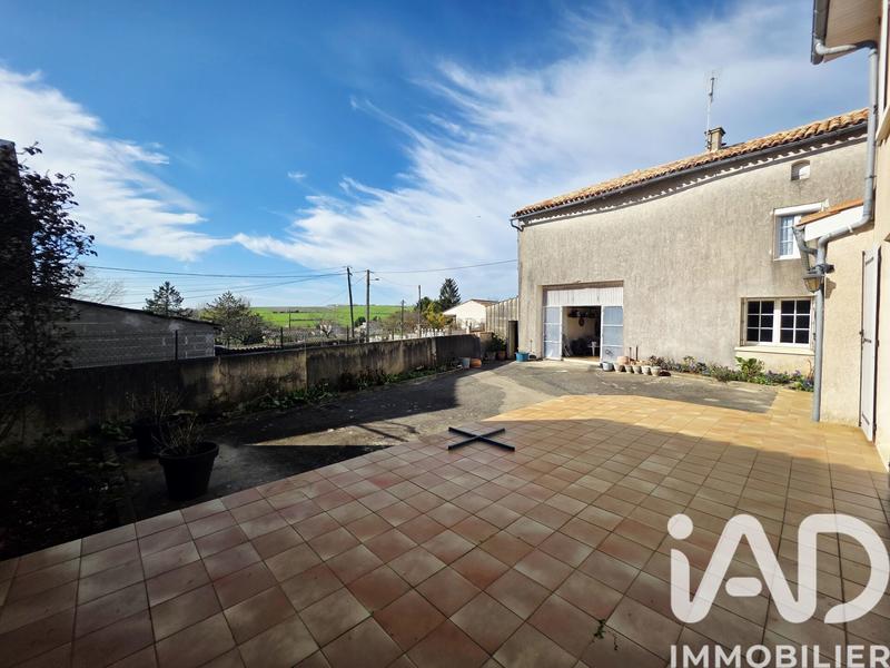 Maison - 121 m² - 7 pièces