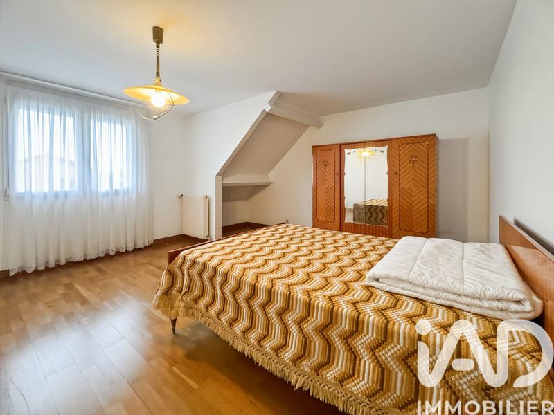 Maison - 145 m² - 6 pièces