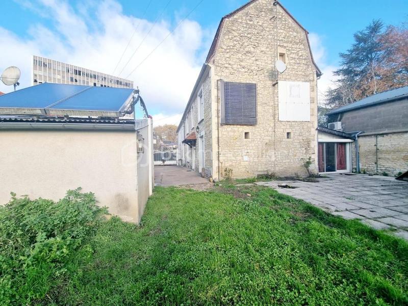 Maison ancienne - 160 m² - 5 pièces
