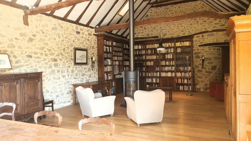 Corps de ferme - 251 m² - 8 pièces