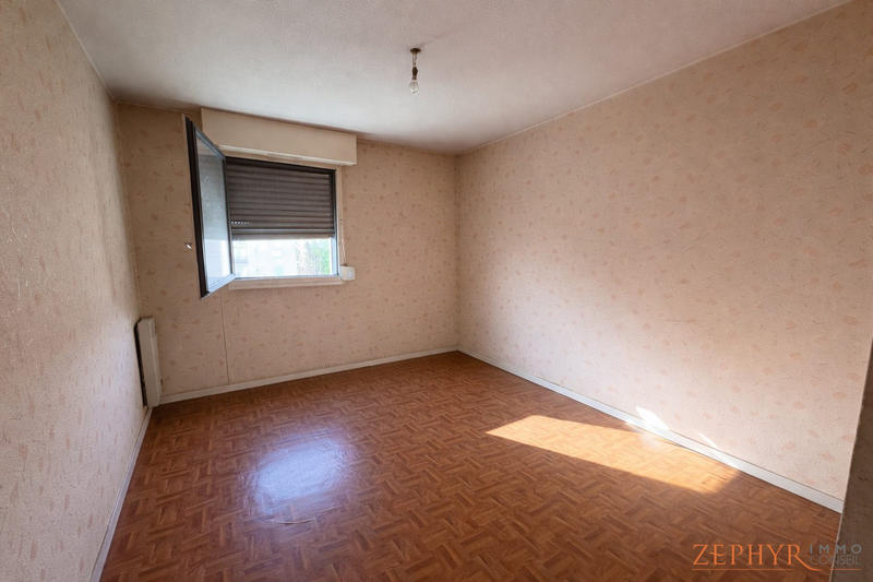 Appartement - 83 m² - 4 pièces