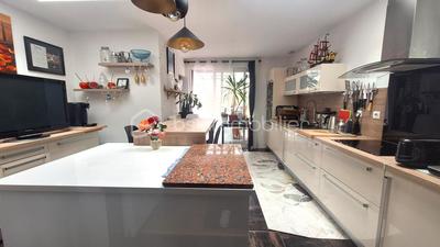 Maison de ville - 90 m² - 3 pièces