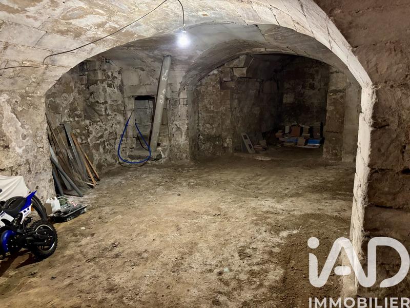 Maison - 180 m² - 5 pièces