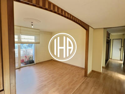 Appartement - 94 m² - 5 pièces