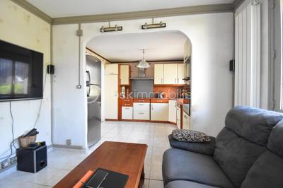 Pavillon - 99 m² - 5 pièces