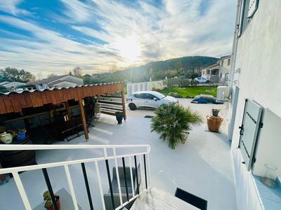 Maison - 119 m² - 5 pièces