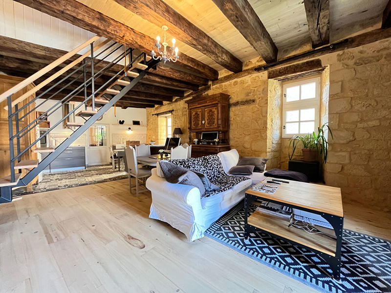 Maison - 140 m² - 5 pièces