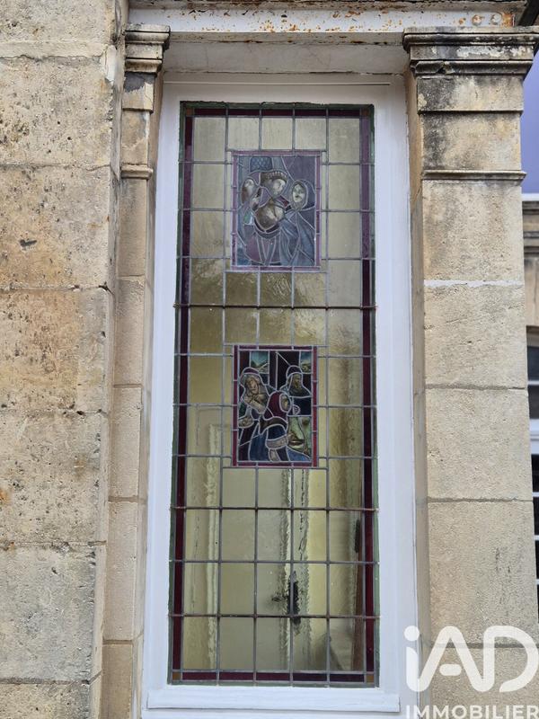 Maison - 250 m² - 10 pièces