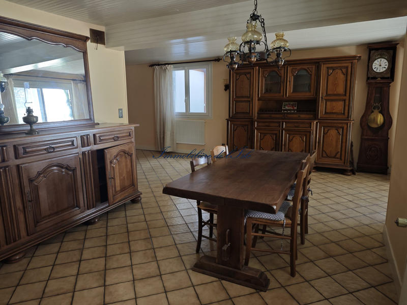 Maison - 175 m² - 6 pièces