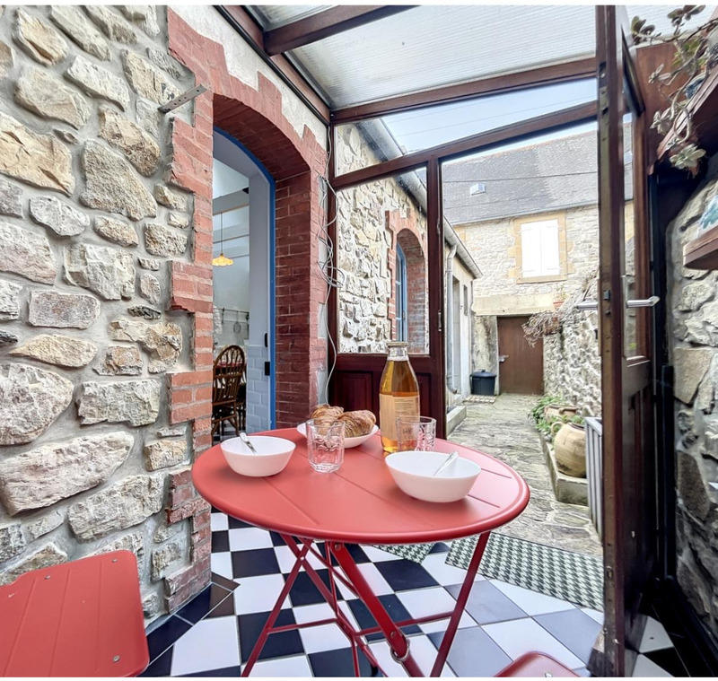 Maison - 97 m² - 6 pièces