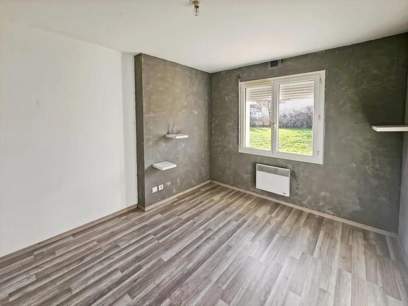 Maison - 92 m² - 4 pièces