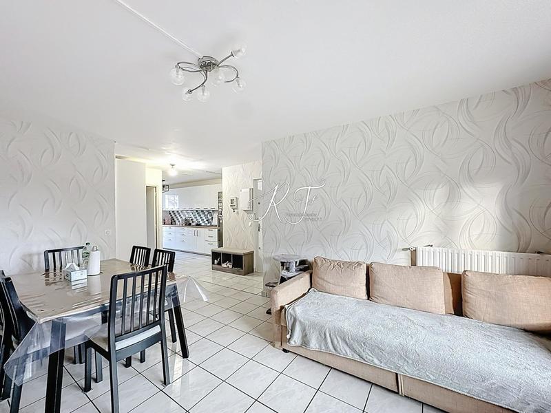 Appartement - 81 m² - 4 pièces