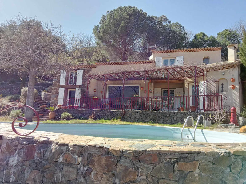 Maison - 127 m² - 5 pièces