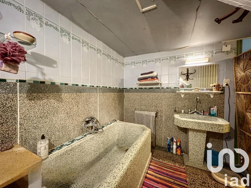 Maison de village - 216 m² - 10 pièces