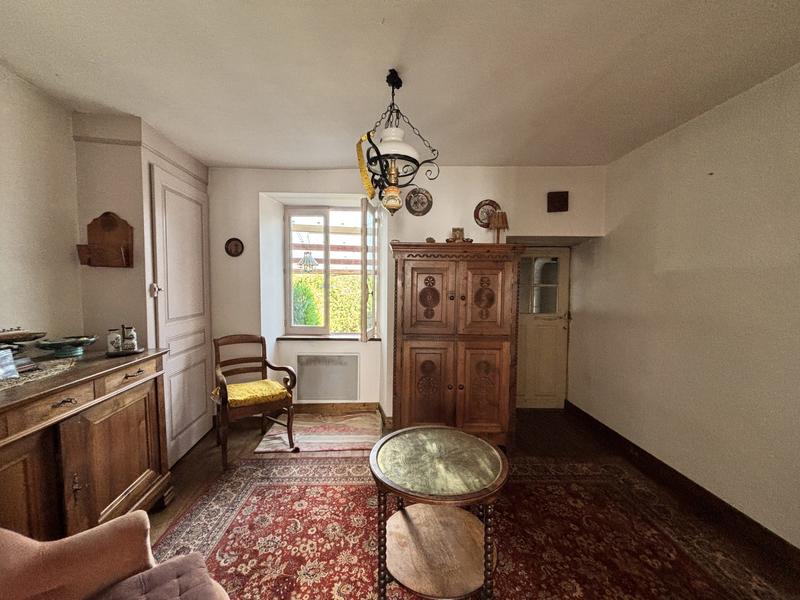 Maison ancienne - 96 m² - 7 pièces