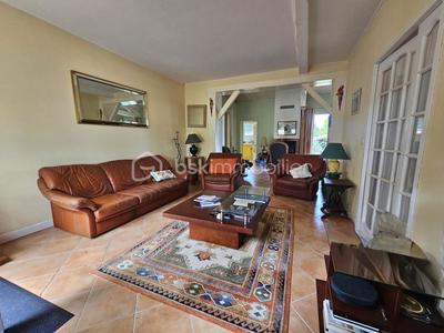 Maison ancienne - 180 m² - 8 pièces