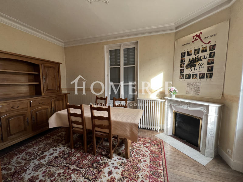 Maison - 110 m² - 6 pièces