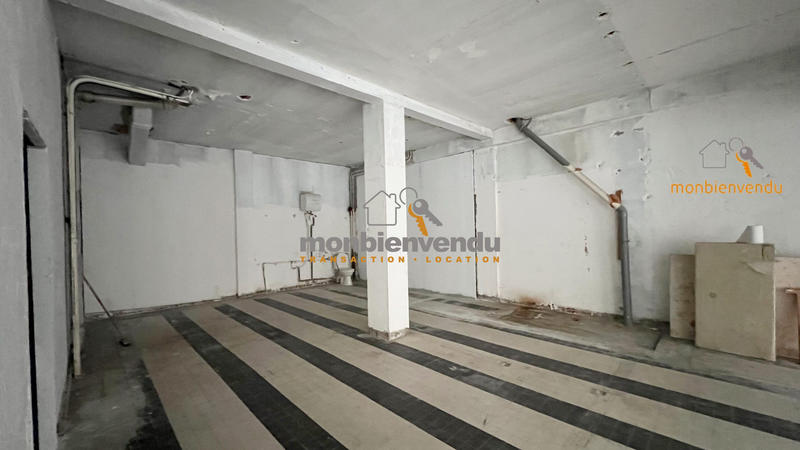 Local commercial - 265 m²