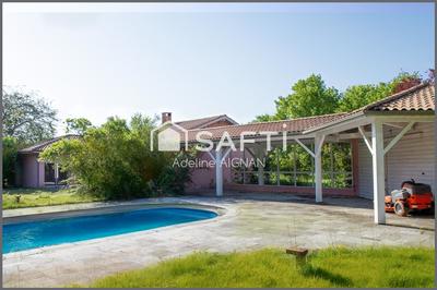 Maison - 160 m² - 5 pièces