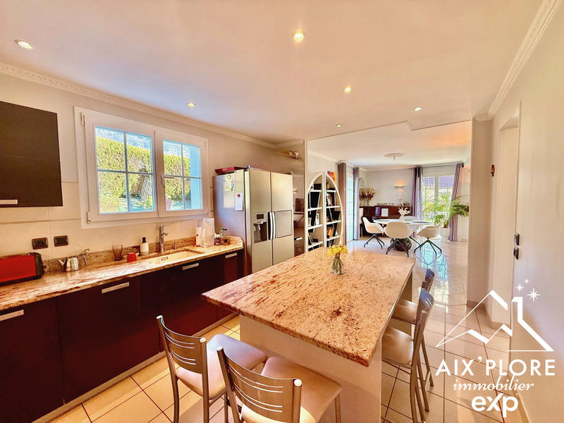 Maison contemporaine - 145 m² - 5 pièces