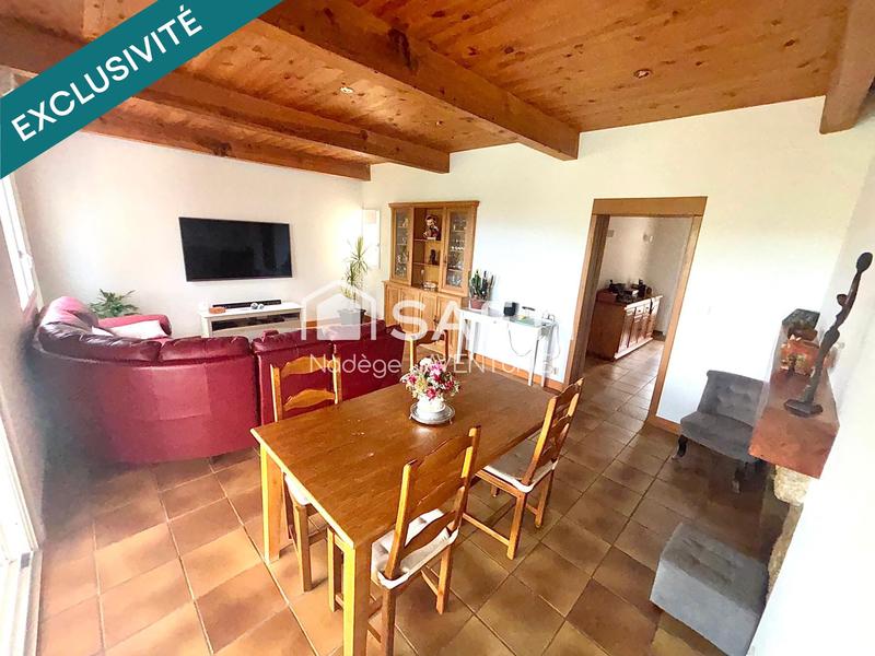 Villa - 357 m² - 8 pièces