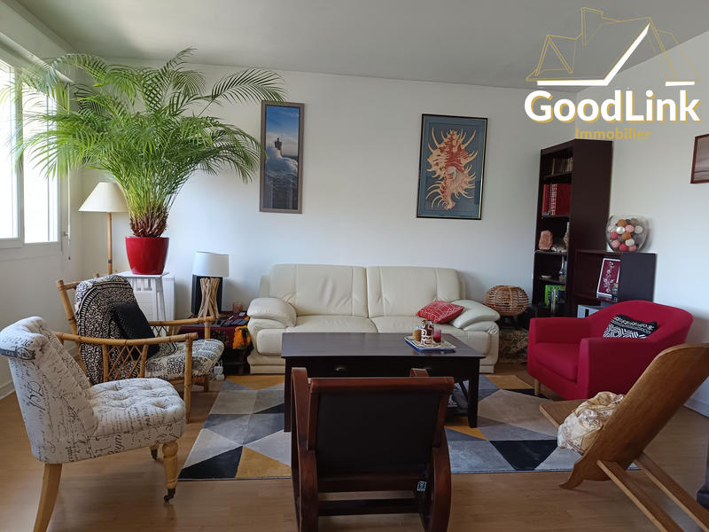 Appartement - 75 m² - 3 pièces