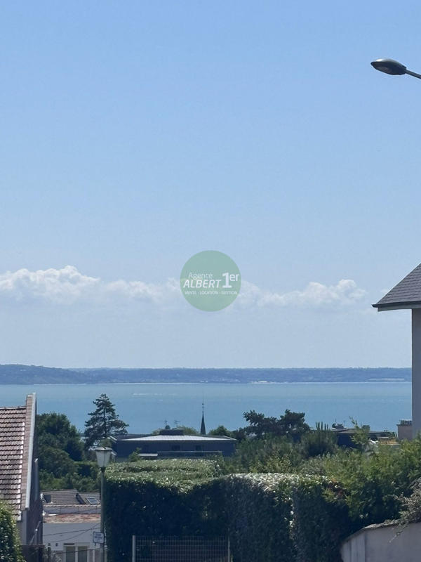 Maison - 146 m² - 6 pièces