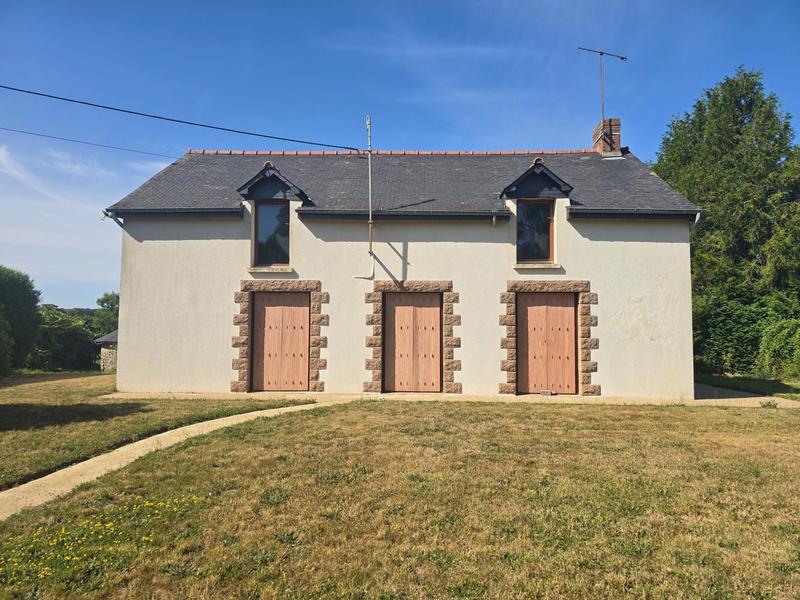 Maison - 93 m² - 5 pièces