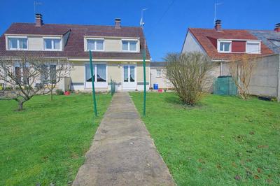 Maison - 84 m² - 4 pièces