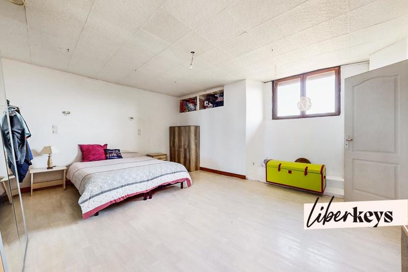 Maison - 155 m² - 6 pièces