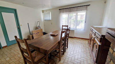 Maison - 80 m² - 5 pièces