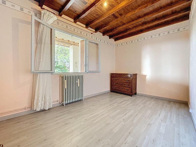 Maison traditionnelle - 105 m² - 4 pièces