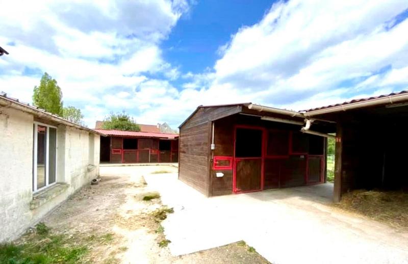 Maison - 100 m² - 6 pièces